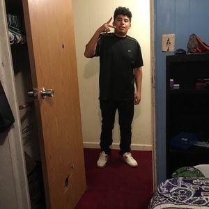 Meet your Posher, Edward